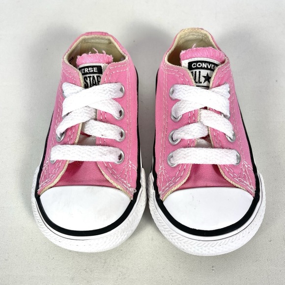 Converse Chuck Taylor All Star Pink Infant 3 Low Top Baby Sneakers Canvas - Picture 2 of 7